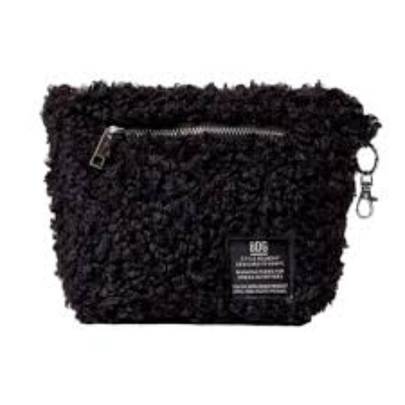 URBAN OUTFITTERS BDG TEDDY FLEECE BLACK POUCH NEW WITHOUT TAGS - Picture 1 of 5